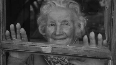 Тайната на столетниците:  Едно общо нещо, което хората, които живеят до 100 години, имат - не е диетата