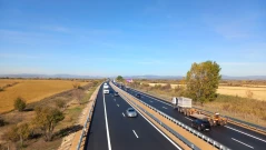 АПИ: Утре за почистване на шахти движението в участък от АМ „Тракия“ в област Пазарджик поетапно ще е в една лента