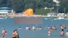 Ужас на плажа: Украински дрон уби деца в руски курортен град на Черно море (ВИДЕО)
