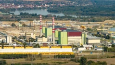 Пресъхващият Дунав удари енергетиката в Югоизточна Европа. Защо България устоява?