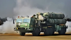 "Триумфът" на С-400: Колко ракети може да свали и как се различава от С-300?