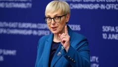 Разследват президента на Словения за връзки с руското разузнаване