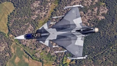 Швеция разполага военни кораби и изтребители Gripen във Финландия