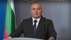 Не можем да забраним имитиращите продукти, но ще затворим законодателната пролука, увери министър Абровски
