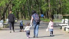 Майки без обезщетение 410 дни след раждане