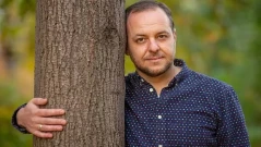 Повдигнаха обвинение на бившия екоминистър Борислав Сандов, подписал договор с НПО на Калушев