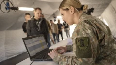 Литва ще евакуира част от населението си в Полша в случай на руска извазия