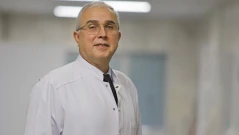 Топ хирурзи от света пристигат в София
