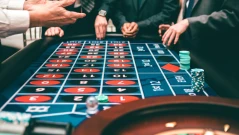 Затварят 800 игрални зали, хазната губи 400 млн. евро