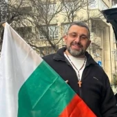 Виктор Райковски