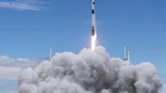 Американски космически кораб стигна до МКС за рекордно време