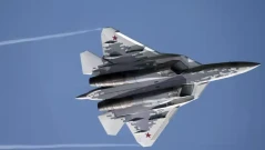 Два Су-57 излетяха за защита на Су-34: Русия показа въздушния си „щит“