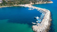 "Чиста и бистра вода": МОСВ не видя нефтено замърсяване след ударите по корабите в Черно море