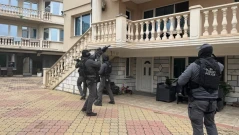 11 души са задържани при акция на ГДБОП за източване на ВиК дружество