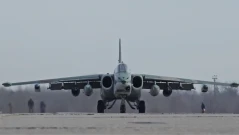 Русия може да превърне Су-25 в носител на дронове „Геран-5“ с обсег до 900 км
