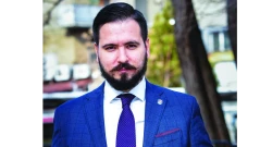 Стоян Панчев, икономист, пред „Труд news“: Вносът на евтини работници замразява заплатите и блокира икономическото развитие
