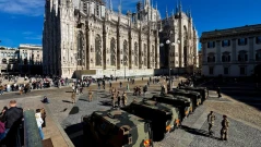 Военни отцепиха площади в няколко града в Италия в очакване на днешните протести