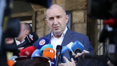 Румен Радев: Президентът трябва има знания, опит, ясни позиции и принципи и готовност да ги отстоява