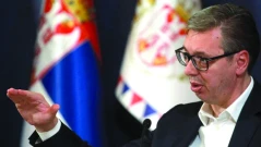 Един автократ по-малко  на Балканите
